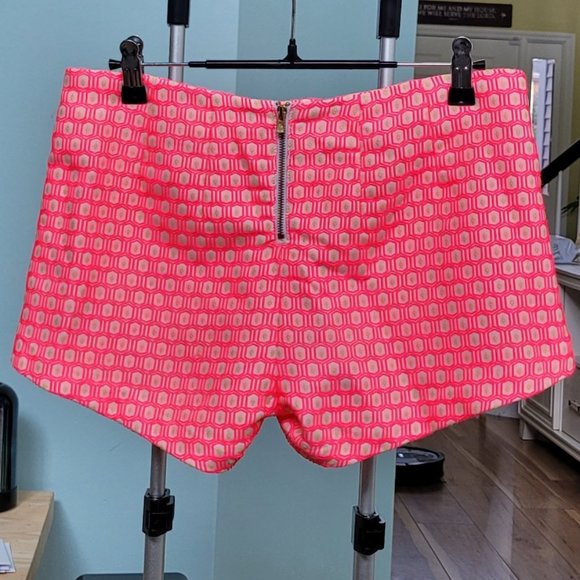 Lilly Pulitzer Lisa Short Hotty Pink Geo Jacquard Size 0 - Picture 4 of 8